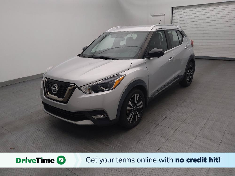 Used 2019 Nissan Kicks SR w/ SR Premium Package FWD image 1