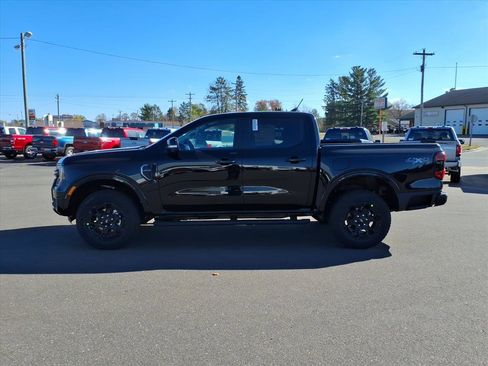New 2025 Ford Ranger Lariat w/ Black Appearance Package image 2