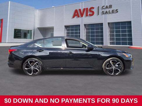 Used 2025 Nissan Altima 2.5 SR FWD image 5