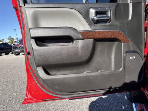 Used 2018 GMC Sierra 1500 SLT image 15