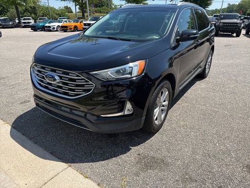 Used 2019 Ford Edge SEL w/ Equipment Group 201A FWD image 3