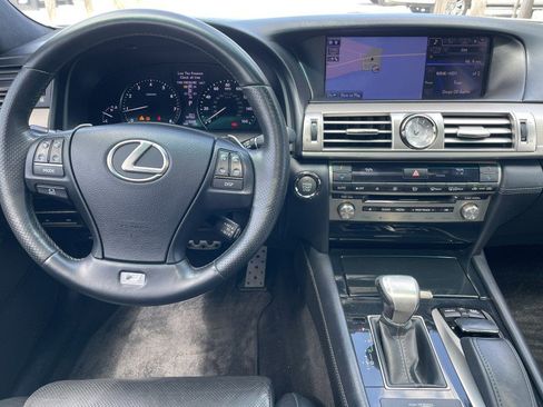 Used 2013 Lexus LS 460 AWD w/ F-Sport Pkg image 17