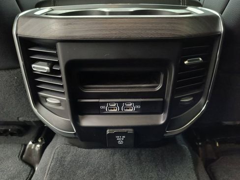 Used 2025 RAM 3500 Laramie w/ Sport Appearance Package image 20