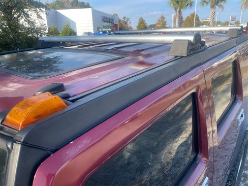 Used 2003 HUMMER H2 Sport Utility w/ Preferred Equipment Group image 12