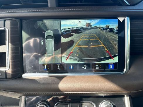 Used 2023 GMC Yukon Denali image 27