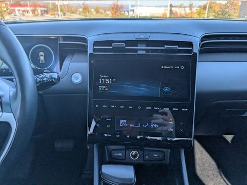 Used 2023 Hyundai Santa Cruz Limited image 19