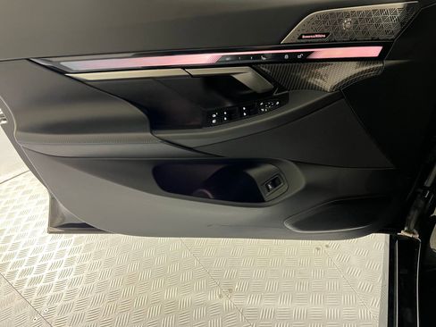 Certified 2024 BMW i5 M60 w/ Executive Package image 22