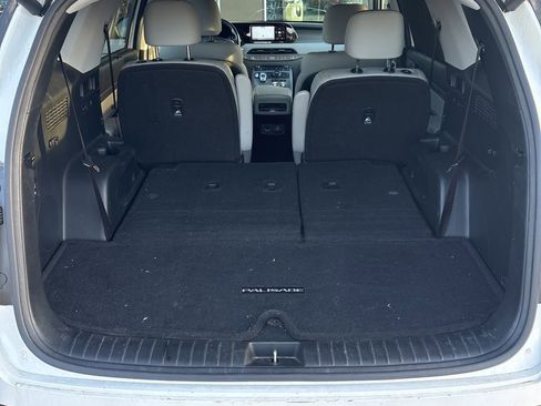 Used 2022 Hyundai Palisade SEL w/ Premium Package image 20