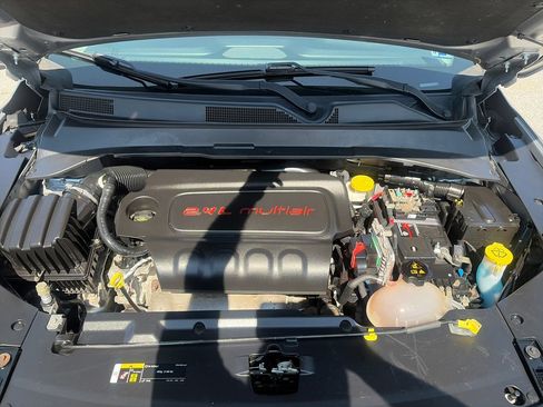 Used 2019 Jeep Compass High Altitude AWD/4WD image 22