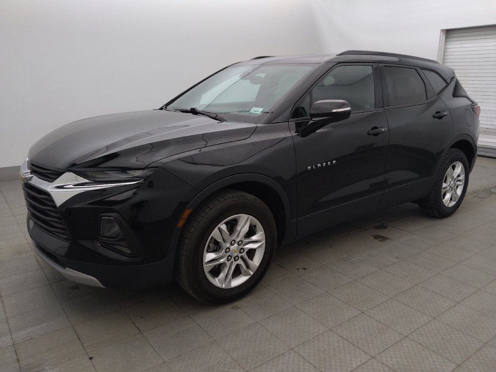 Used 2021 Chevrolet Blazer LT FWD image 2