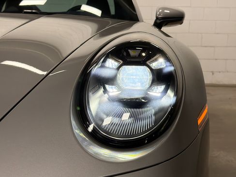 Used 2024 Porsche 911 Turbo image 10