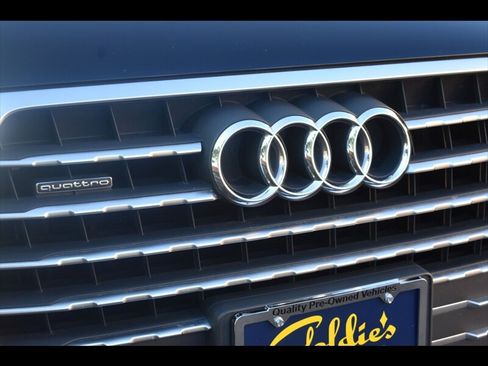 Used 2017 Audi Q7 2.0T Premium AWD/4WD image 50