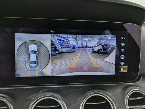 Used 2022 Mercedes-Benz E 350 4MATIC Sedan image 22