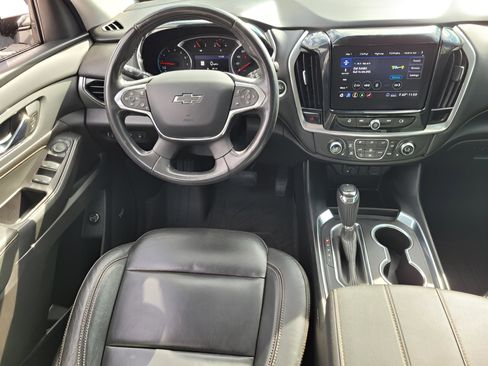 Used 2020 Chevrolet Traverse RS image 24