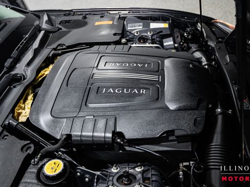 Used 2011 Jaguar XK Coupe image 32