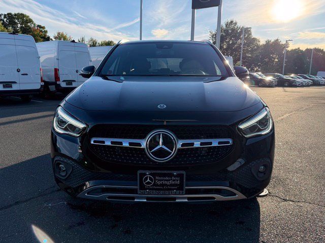 Used 2022 Mercedes-Benz GLA 250 4MATIC image 2
