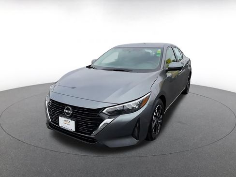 Used 2025 Nissan Sentra SV FWD image 7
