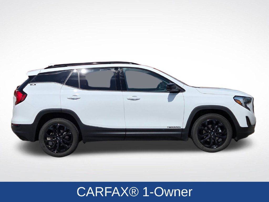 Used 2020 GMC Terrain SLE w/ Driver Convenience Package AWD/4WD image 2