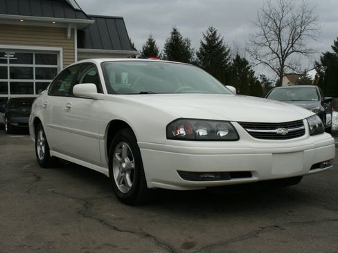 Used 2005 Chevrolet Impala LS w/ Sun And Sound Package image 3