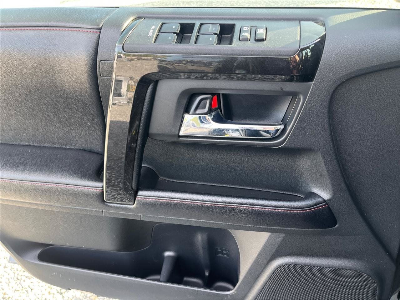 Used 2016 Toyota 4Runner TRD Pro AWD/4WD image 20