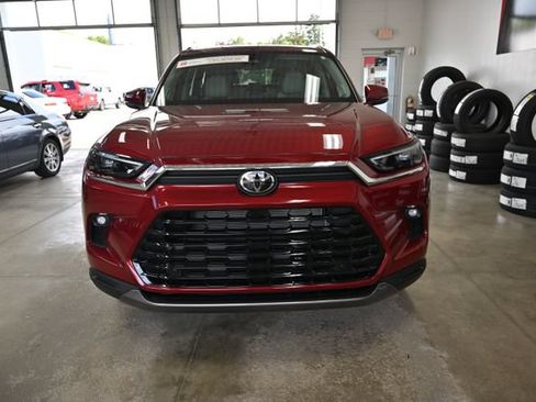 Certified 2026 Toyota Grand Highlander AWD Hybrid image 2