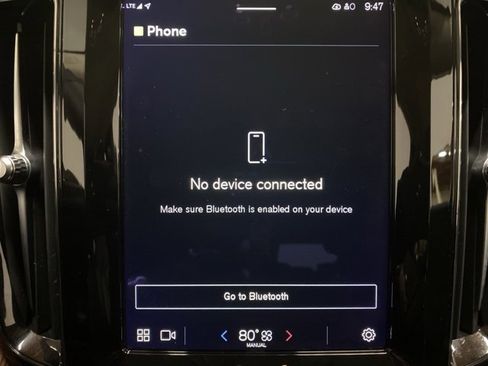 Used 2023 Volvo XC60 B5 Plus w/ Protection Package Premier image 47