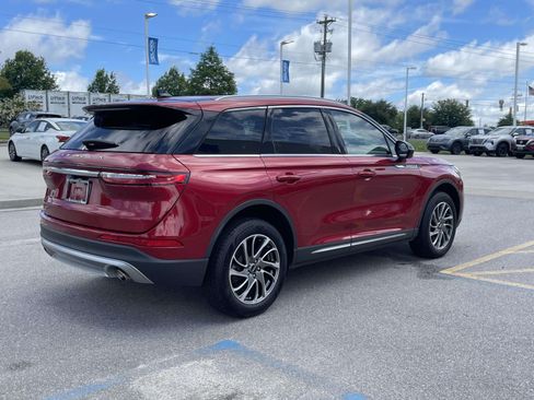 Used 2022 Lincoln Corsair AWD w/ Equipment Group 101A image 6