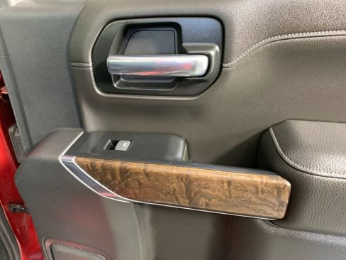 Used 2019 GMC Sierra 1500 Denali w/ Denali Ultimate Package AWD/4WD image 35