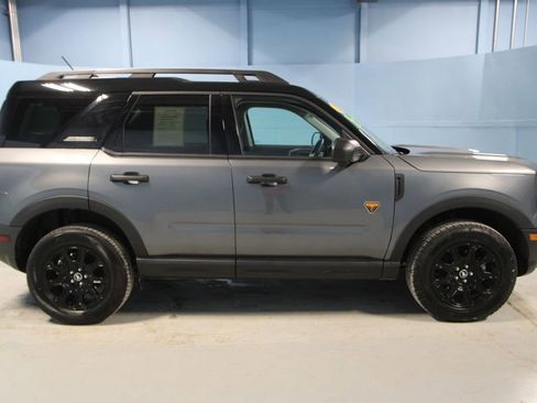 Used 2025 Ford Bronco Sport Badlands image 32