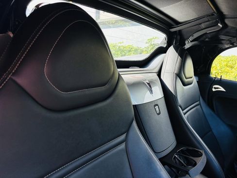 Used 2006 Pontiac Solstice Convertible w/ Premium Package image 15