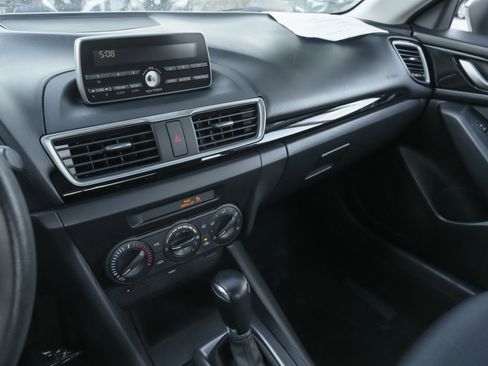 Used 2014 MAZDA MAZDA3 i Sport image 9