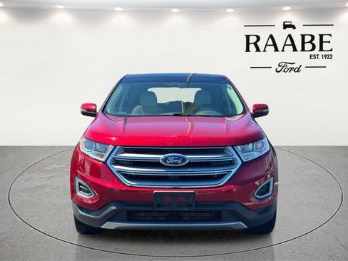 Used 2018 Ford Edge Titanium w/ Equipment Group 301A AWD/4WD image 16