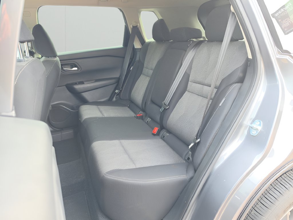 Used 2026 Nissan Rogue SV AWD/4WD image 11