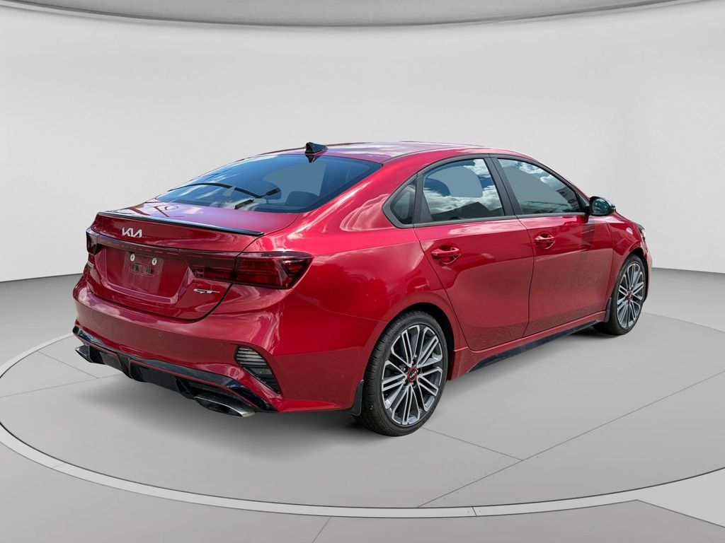 Used 2024 Kia Forte GT FWD image 3