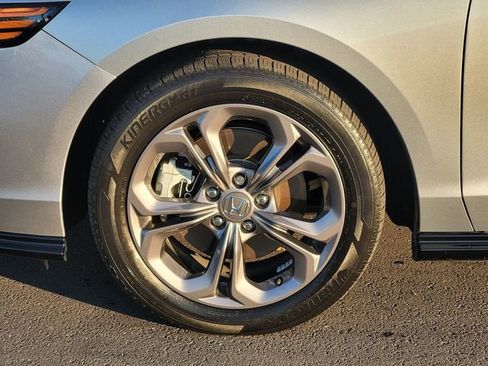Used 2024 Honda Accord EX-L image 10