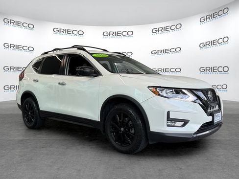 Used 2018 Nissan Rogue SV AWD/4WD image 1