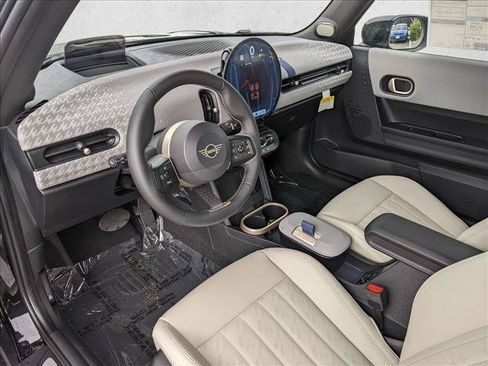 New 2026 MINI Cooper 2-Door Hardtop FWD image 3