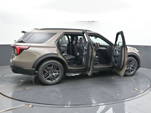New 2026 Ford Explorer ST w/ Sun And Sound Package AWD/4WD image 54