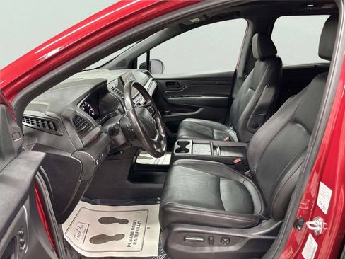 Used 2025 Honda Odyssey Sport-L image 16