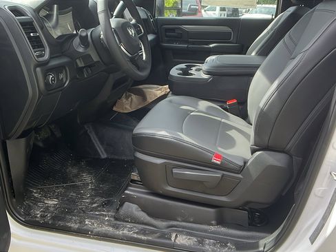 New 2025 RAM 5500 Tradesman image 15