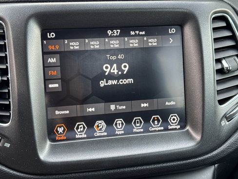 Used 2019 Jeep Compass Trailhawk image 22