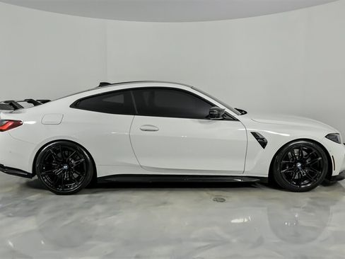 Used 2021 BMW M4 Competition w/ M Carbon Exterior Package RWD image 11