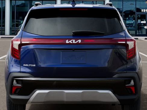 New 2026 Kia Seltos EX FWD image 13
