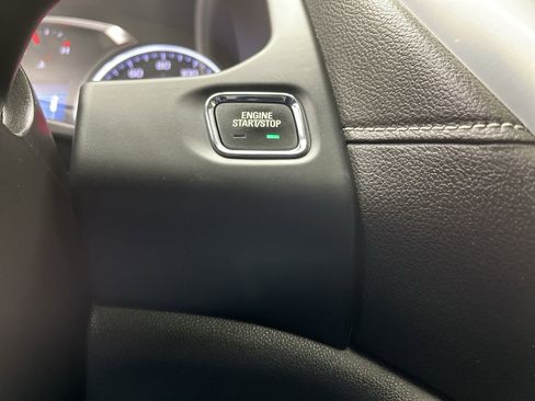 Certified 2023 GMC Acadia SLE w/ Driver Convenience Package image 24