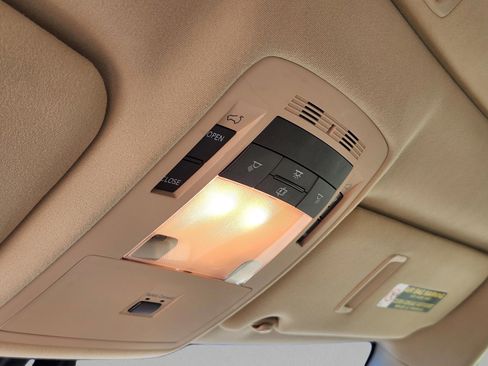 Used 2015 Lexus RX 450h FWD image 26