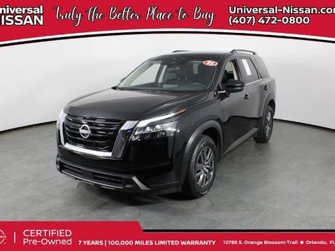 Certified 2025 Nissan Pathfinder SV AWD/4WD image 1