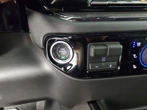 New 2026 Chevrolet Silverado 2500 ZR2 AWD/4WD image 22