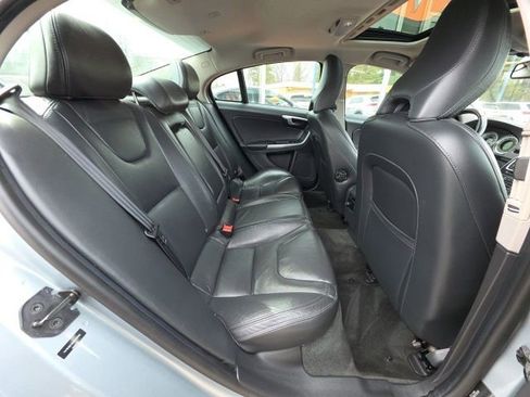 Used 2013 Volvo S60 T5 Premier image 14
