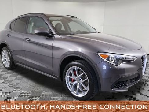 Used 2019 Alfa Romeo Stelvio Sport w/ Quick Order Package 22K Sport RWD image 4
