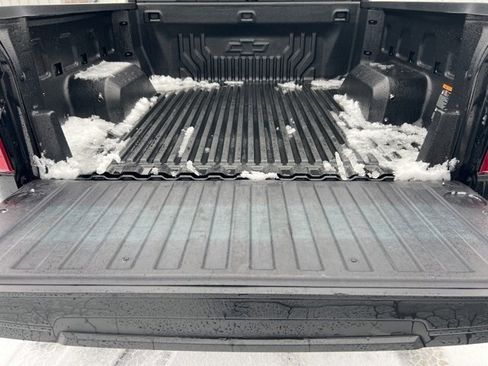 Used 2024 Chevrolet Silverado 1500 LT image 27